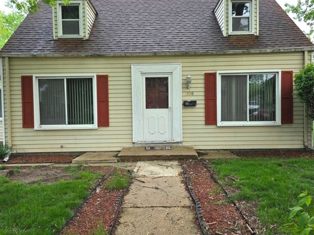 1106 Birchdale Drive, Elgin, IL 60123