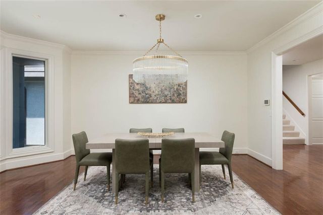 11413 Manor Road, Leawood, KS 66211