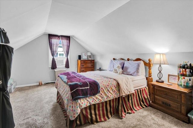 1688 North Avenue, Burlington, VT 05408