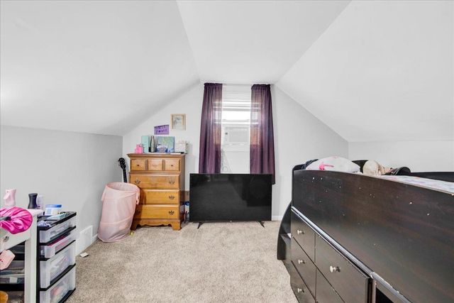 1688 North Avenue, Burlington, VT 05408