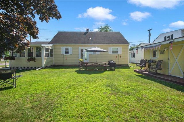 1688 North Avenue, Burlington, VT 05408