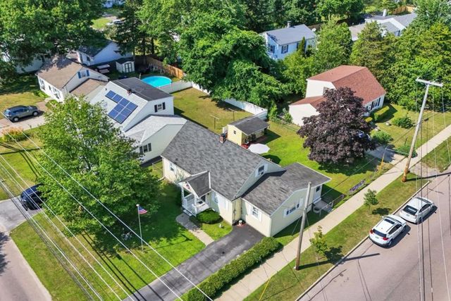 1688 North Avenue, Burlington, VT 05408
