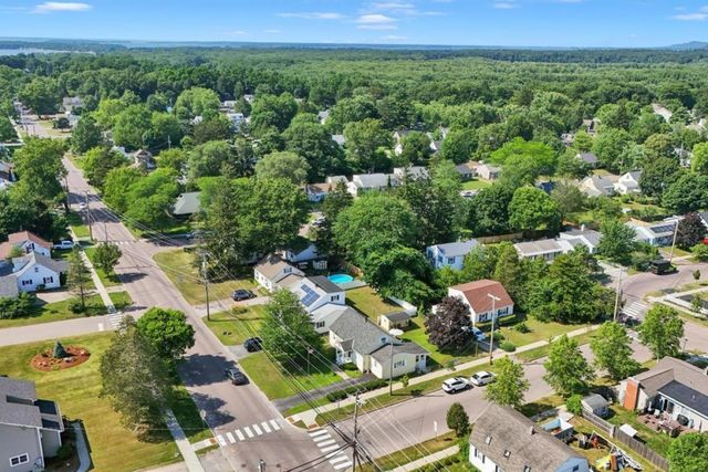 1688 North Avenue, Burlington, VT 05408