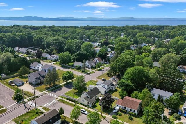 1688 North Avenue, Burlington, VT 05408