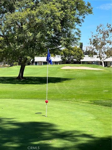 1830 Sunningdale 20E, Seal Beach, CA 90740