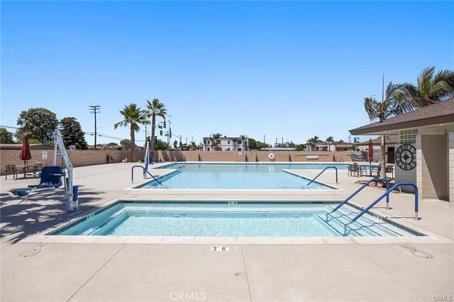 1830 Sunningdale 20E, Seal Beach, CA 90740