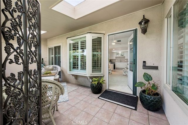 1830 Sunningdale 20E, Seal Beach, CA 90740