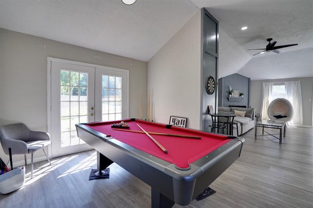 4010 Oak Terrace Court, Houston, TX 77082