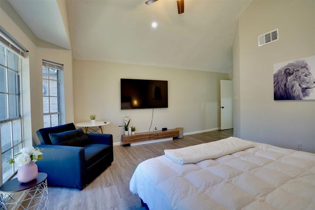 4010 Oak Terrace Court, Houston, TX 77082