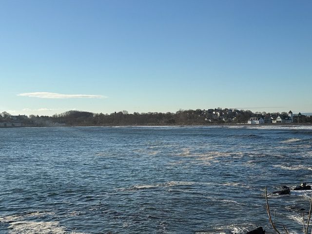 147 Nahant Road 2, Nahant, MA 01908