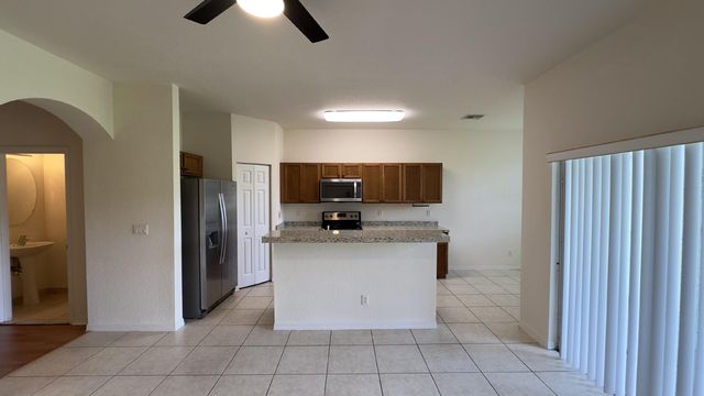 3042 GRANDIFLORA Drive, Greenacres, FL 33467