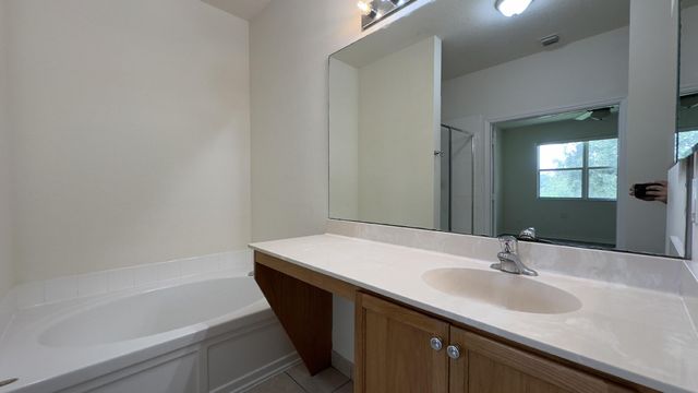 3042 GRANDIFLORA Drive, Greenacres, FL 33467