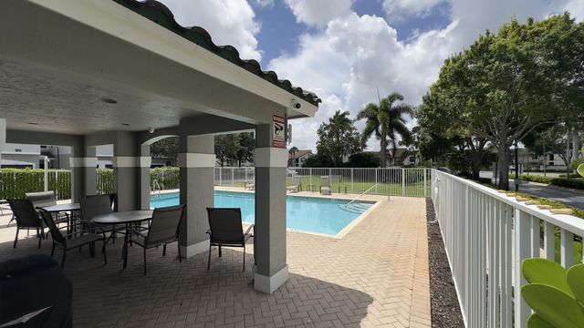 3042 GRANDIFLORA Drive, Greenacres, FL 33467