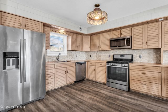 143 S Captains Drive, Little Egg Harbor, NJ 08087