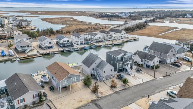 143 S Captains Drive, Little Egg Harbor, NJ 08087