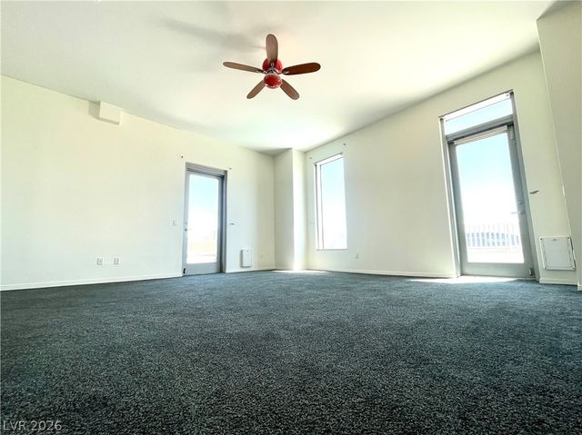 360 East Desert Inn Road 402, Las Vegas, NV 89109
