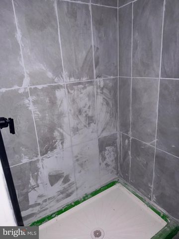 1534 N NEWKIRK ST, Philadelphia, PA 19121