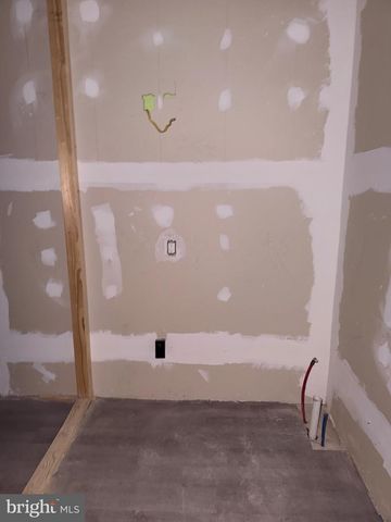 1534 N NEWKIRK ST, Philadelphia, PA 19121