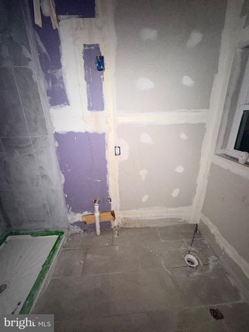 1534 N NEWKIRK ST, Philadelphia, PA 19121