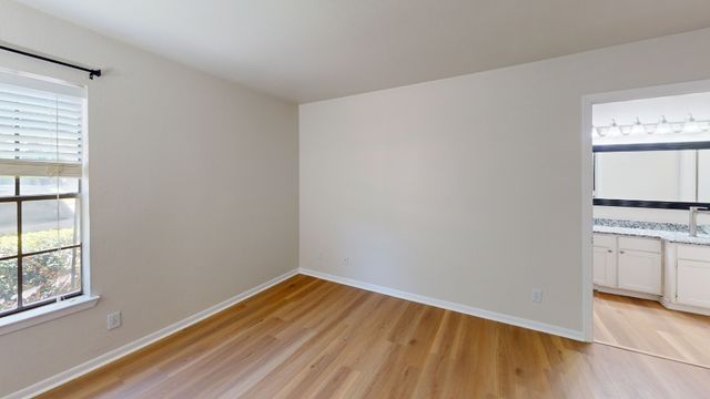 5335 Bent Tree Forest Drive 150, Dallas, TX 75248