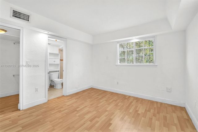 3245 Virginia St 39, Miami, FL 33133