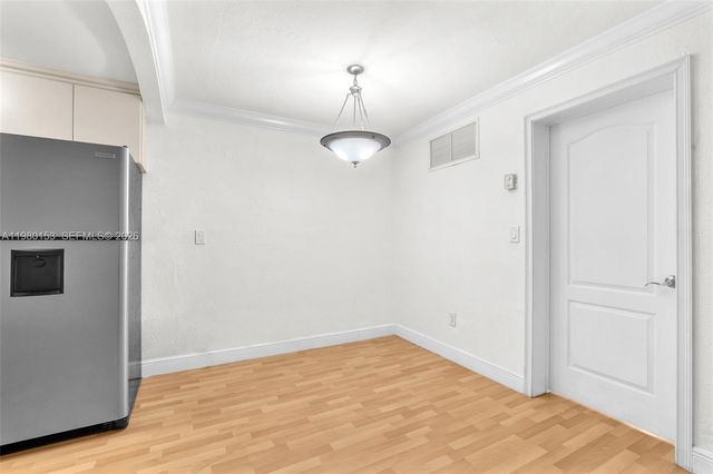 3245 Virginia St 39, Miami, FL 33133