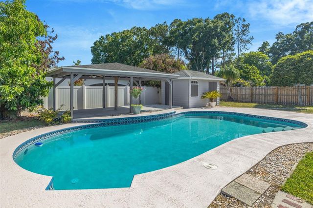 4608 SOUTHBREEZE DRIVE, Tampa, FL 33624