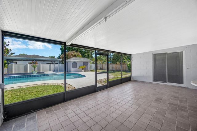 4608 SOUTHBREEZE DRIVE, Tampa, FL 33624