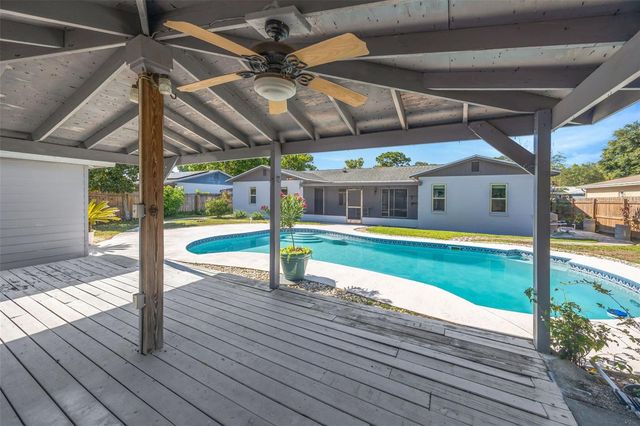 4608 SOUTHBREEZE DRIVE, Tampa, FL 33624