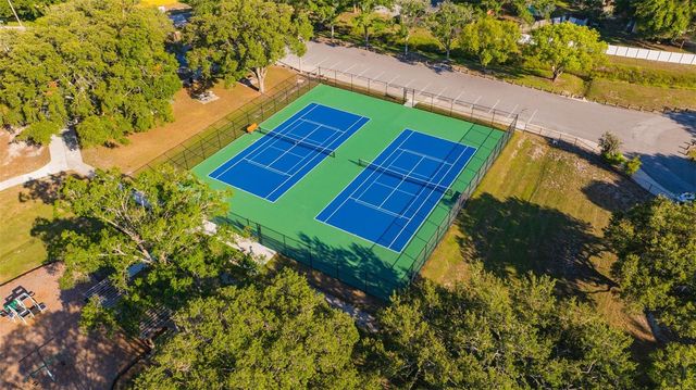 4608 SOUTHBREEZE DRIVE, Tampa, FL 33624
