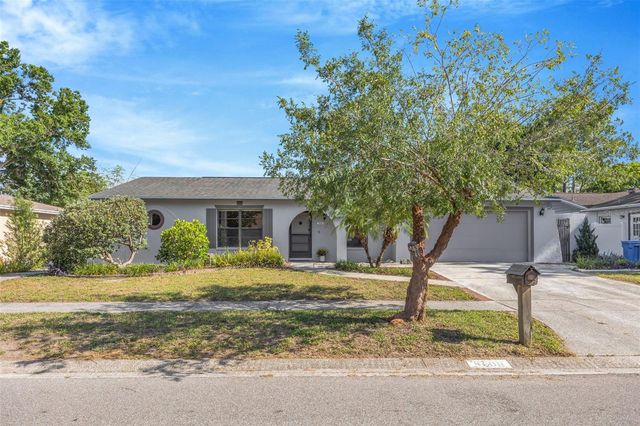 4608 SOUTHBREEZE DRIVE, Tampa, FL 33624