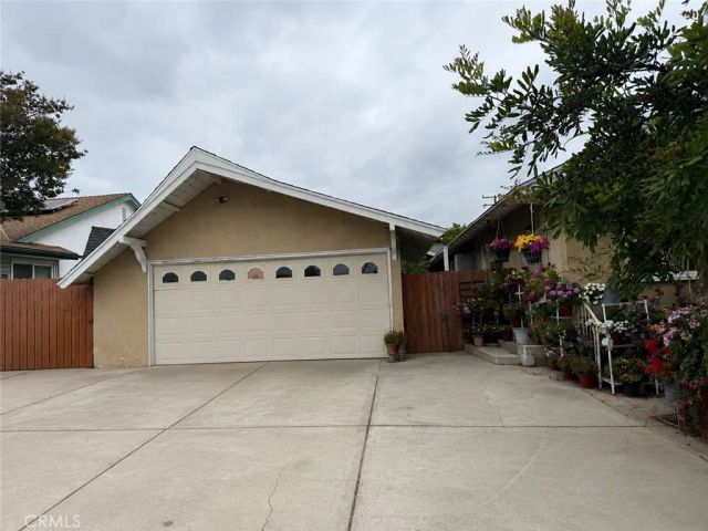 505 N Hewes, Orange, CA 92869