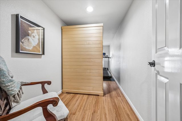 3384 Maroneal Street, Houston, TX 77025