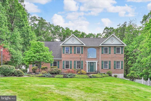 224 PINE CIR, Birdsboro, PA 19508