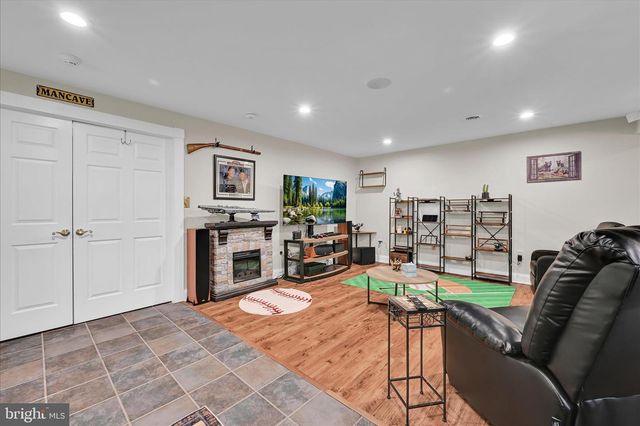 224 PINE CIR, Birdsboro, PA 19508