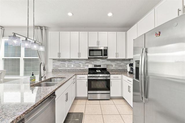 5124 HIGHLAND POINTE COURT, Wimauma, FL 33598