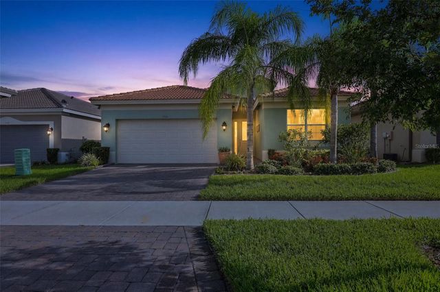 5124 HIGHLAND POINTE COURT, Wimauma, FL 33598