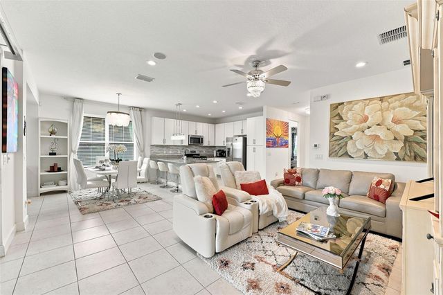 5124 HIGHLAND POINTE COURT, Wimauma, FL 33598