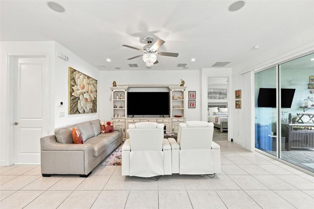 5124 HIGHLAND POINTE COURT, Wimauma, FL 33598