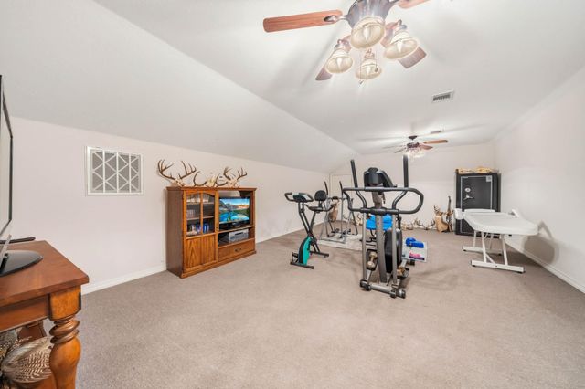 3713 County Road 386, Marquez, TX 77865