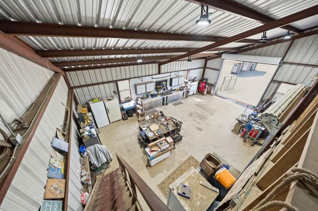 3713 County Road 386, Marquez, TX 77865