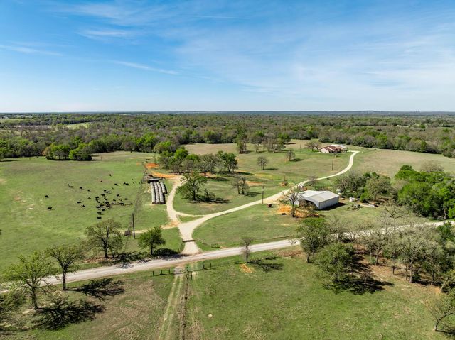 3713 County Road 386, Marquez, TX 77865