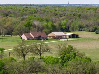 3713 County Road 386, Marquez, TX 77865