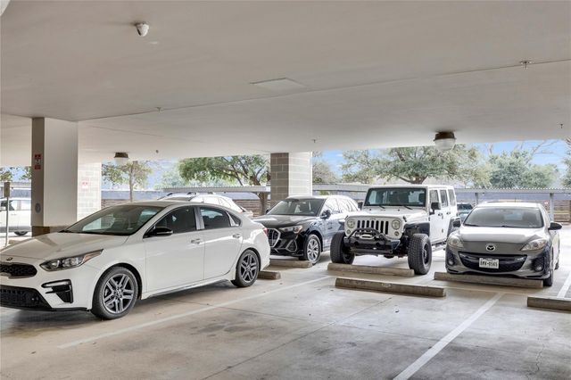 2235 E 6th ST 406, Austin, TX 78702