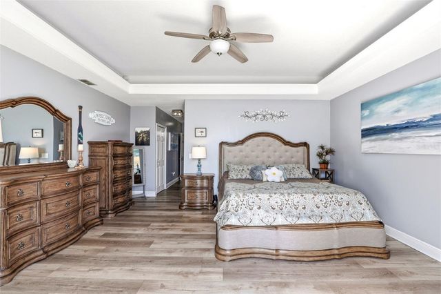 381 PRAIRIE LAKE COVE, Altamonte Springs, FL 32701