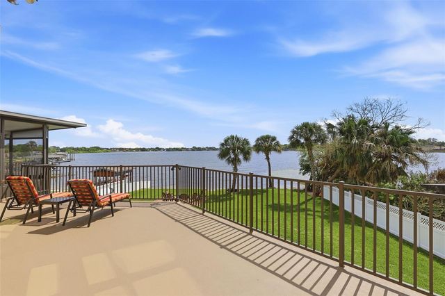 381 PRAIRIE LAKE COVE, Altamonte Springs, FL 32701