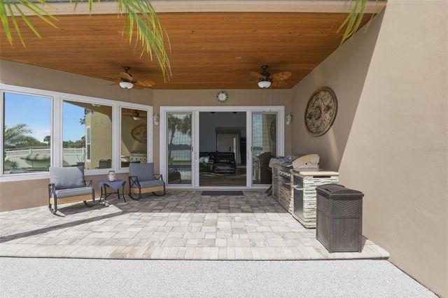 381 PRAIRIE LAKE COVE, Altamonte Springs, FL 32701