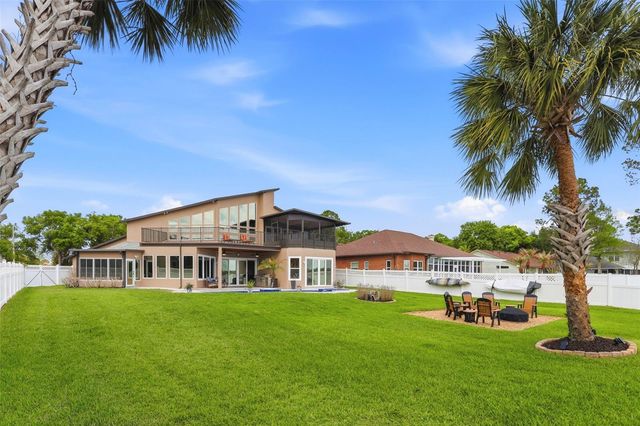 381 PRAIRIE LAKE COVE, Altamonte Springs, FL 32701