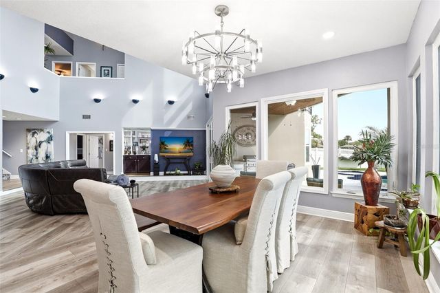 381 PRAIRIE LAKE COVE, Altamonte Springs, FL 32701