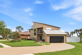381 PRAIRIE LAKE COVE, Altamonte Springs, FL 32701